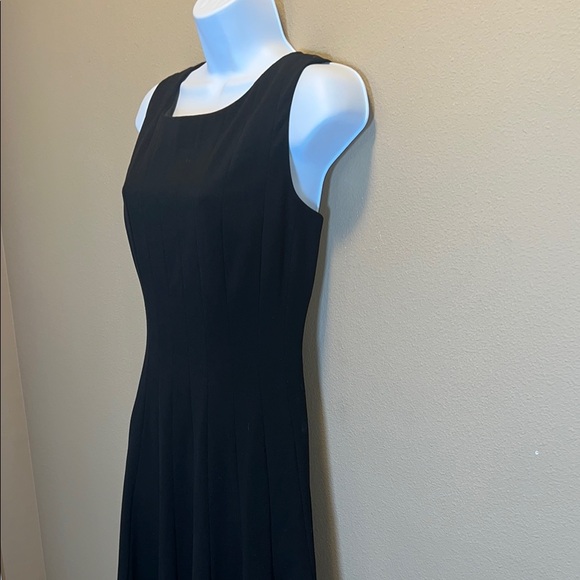 Calvin Klein Women’s Black Scoop Neck Sleeveless Lined Back Zipper Dress SZ 8 - Picture 6 of 16
